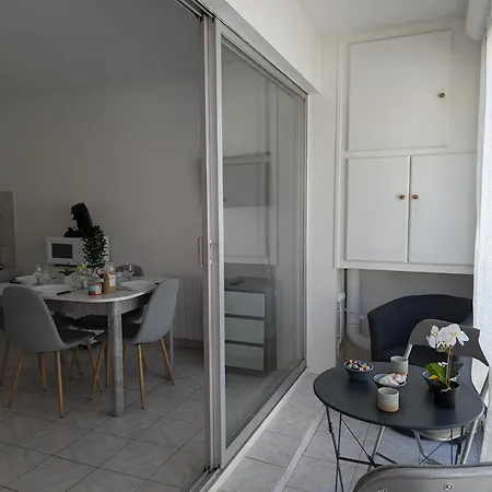 Rive Droite, 100m Des Plages Appartement